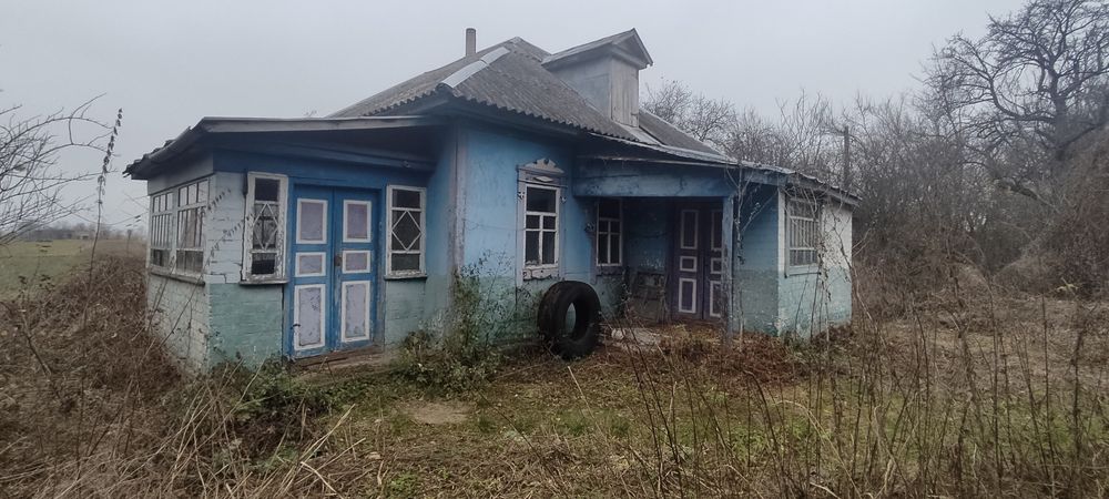 Будинок у селі Воловиця