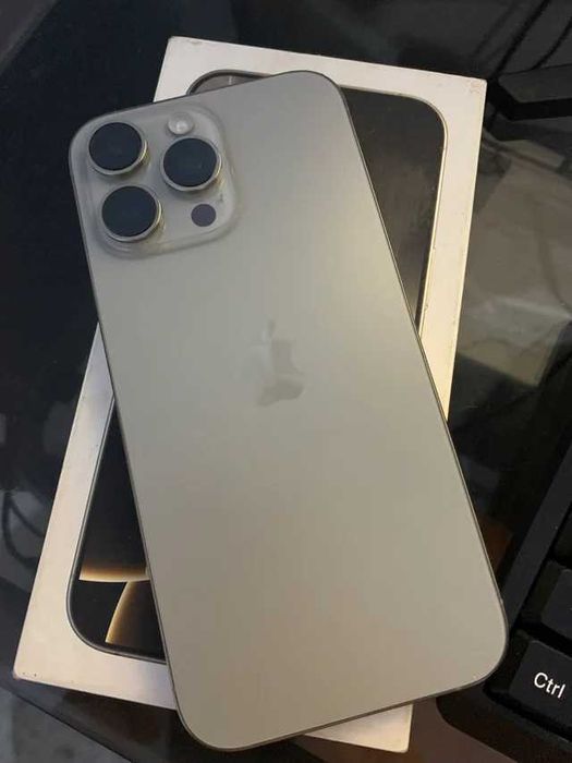Apple iPhone 16 Pro Max 6.9" 256GB natural titanium