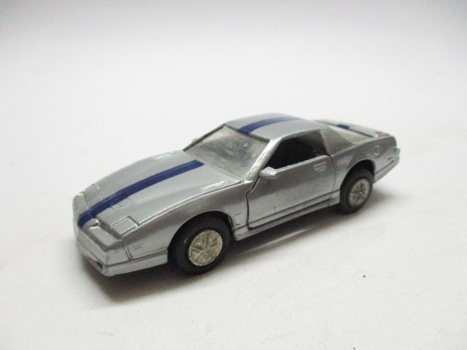 Carros miniaturas de colecção - Brincar