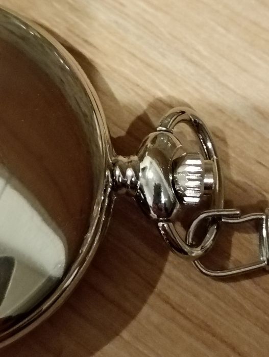 Zegarek kwarcowy kieszonkowy