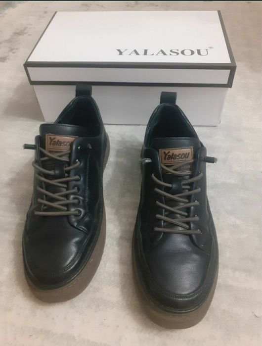 Шкіряне підліткове демі взуттян,