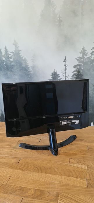 Monitor do komputera ekran 22* LG IPS LED FULL HD