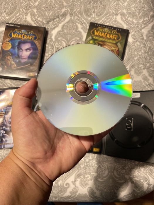 Jogo World of Warcraft + 3 expansoes.