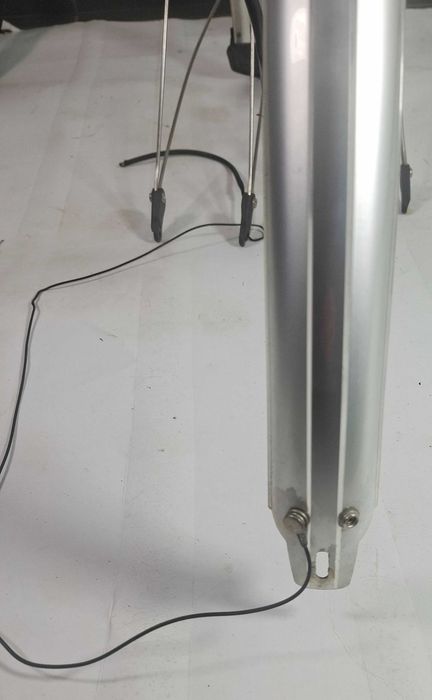 Komplet błotników do roweru rowerowe 50mm pod koło 28cali kable dynamo