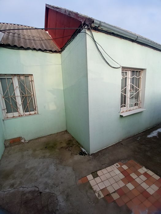 Продаю два будинки Парк Петровського