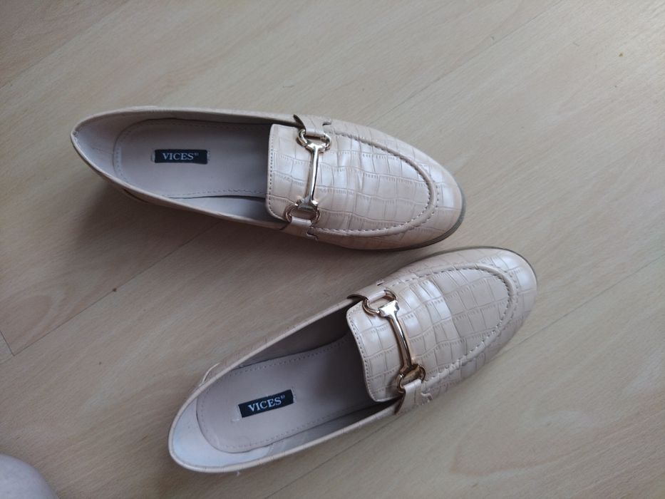 Lordsy mokasyny beżowe 38