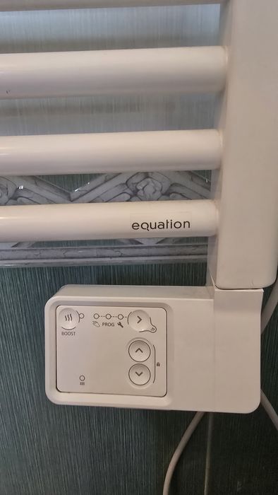 Toalheiro EQUATION kaltar 500w recto