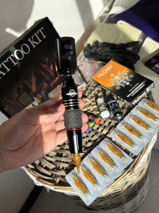 Kit Tatuagem Sem Fios COMPLETO Máquina/ Pen, Pele Treino,Instruções