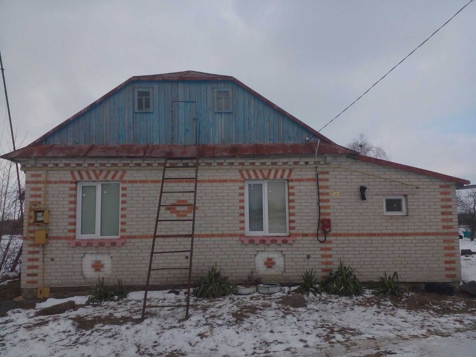 Продам будинок с.Лучичі 130кв