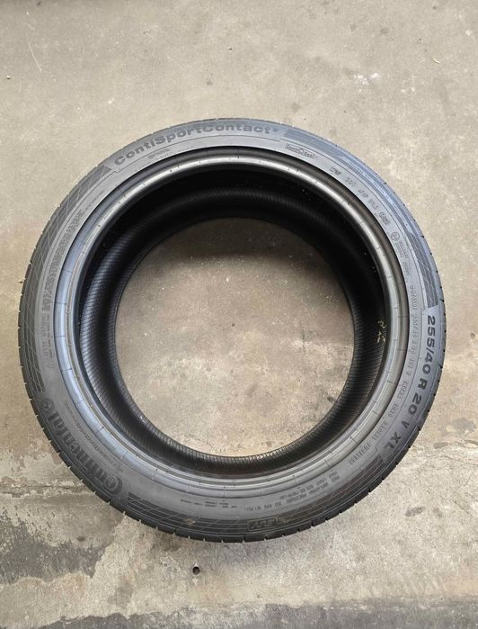4 Pneus 255/40R20 Seminovos