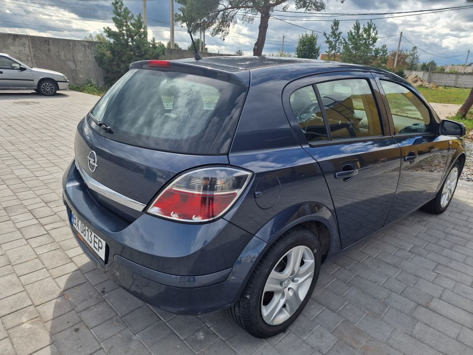 Opel Astra H 2009 рік