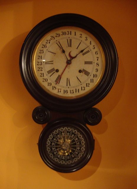 Relógio antigo de mesa