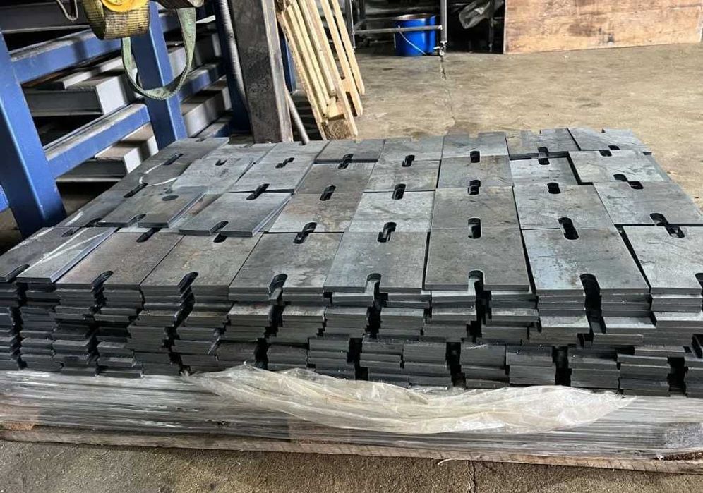 Лазерна порізка металу / Лазер / Лазерная резка металла  Львів