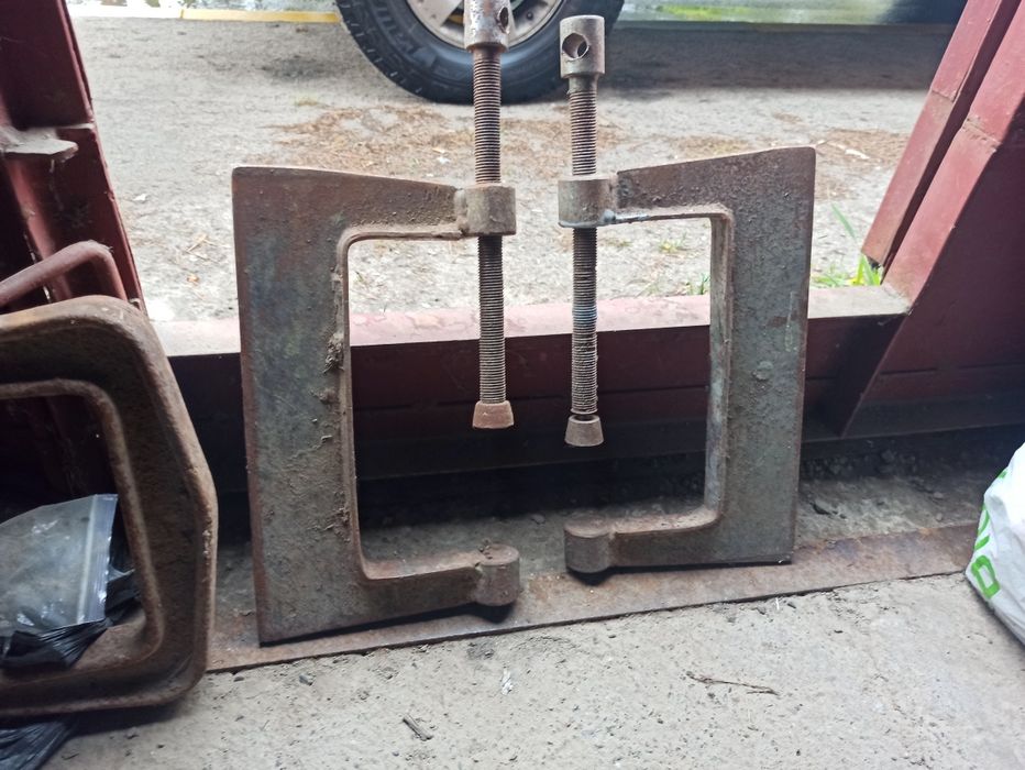 Продам струбцины