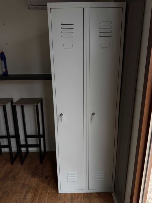 Szafka BHP metalowa, nieużywana
