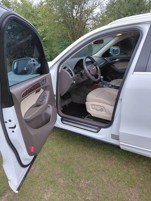 Ауді Q5 2014рік.