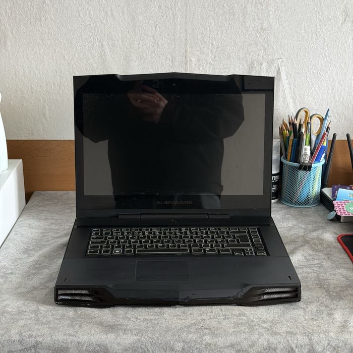 Ігровий ноутбук Nvidia + i5 + SSD