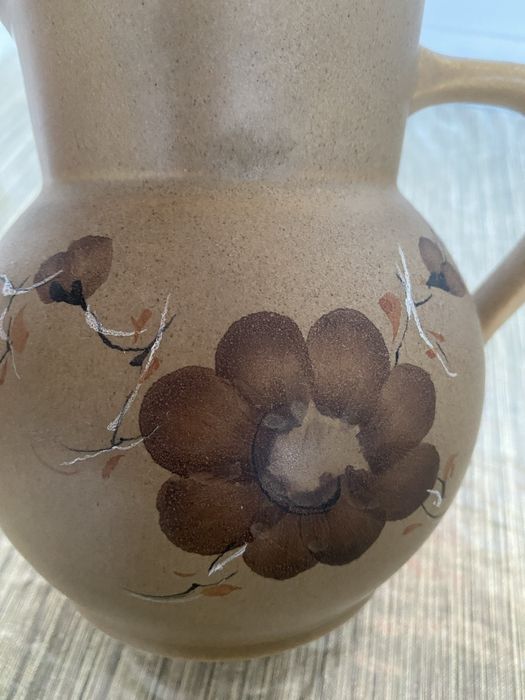 Vintage Ceramic Jar426133067526328323