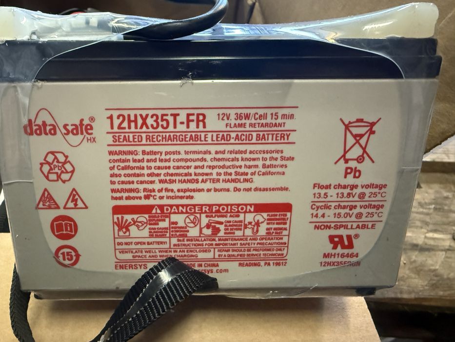 Akumulator 12 v AGM