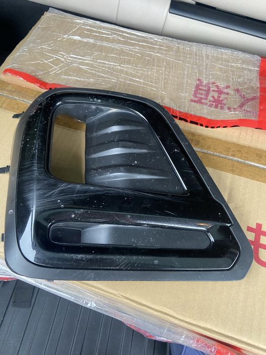 Заглушка ПТФ Subaru Forester SK Sport 2020