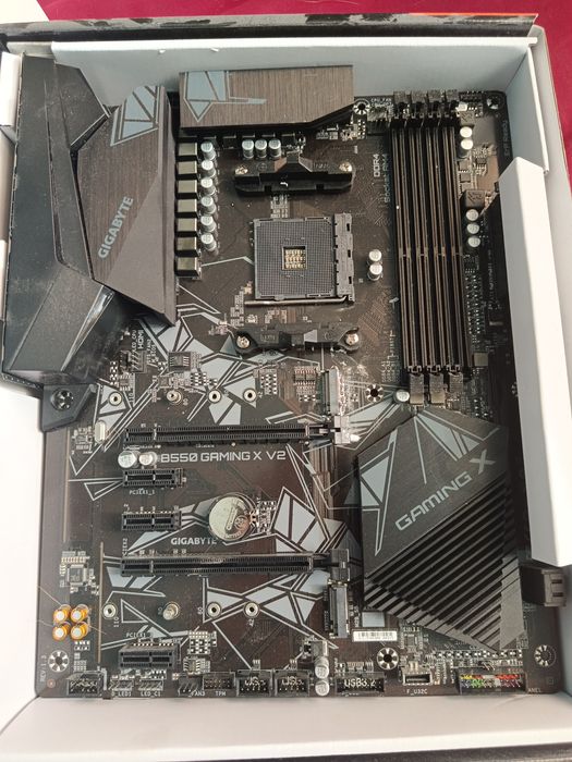 Płyta Główna Gigabyte B550 GAMING X V2