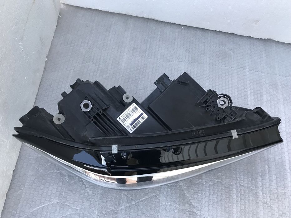 Фара права ліва bmw g20 USA