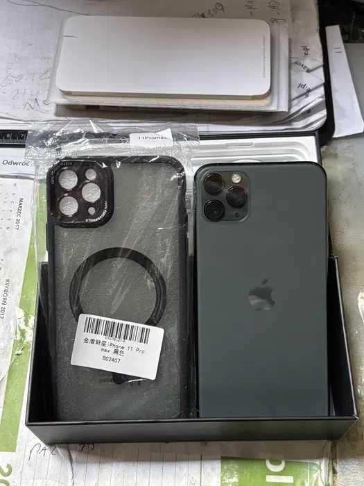 iPhone 11 Pro Max gren jak nowy