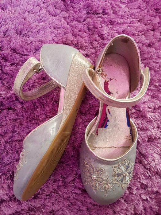 Buciki Elsy/Elsa buty/pantofelki Elzy r. 31