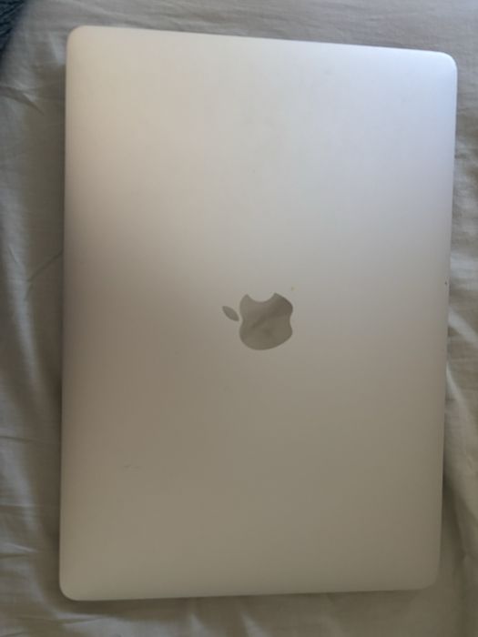 Macbook pro 13 touch bar