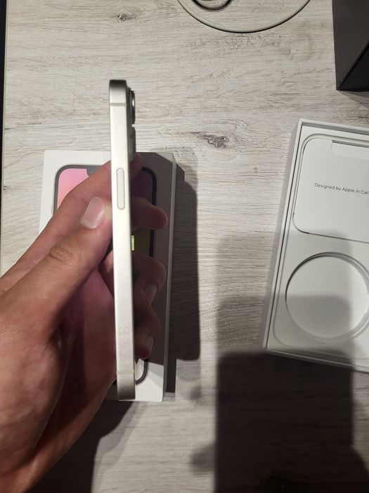 Iphone 14 128gb stan bardzo dobry