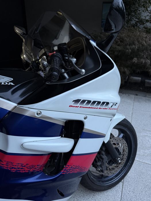Honda CBR 1000F de 1992