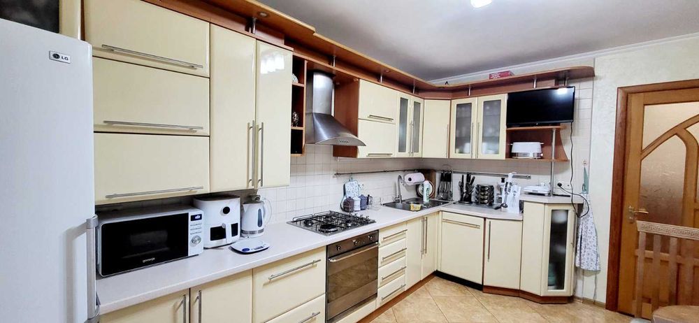 Продам 3к квартиру на вул.Дубовецька 5362