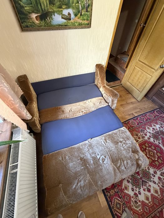Продам диван бу в хорошем состоянии