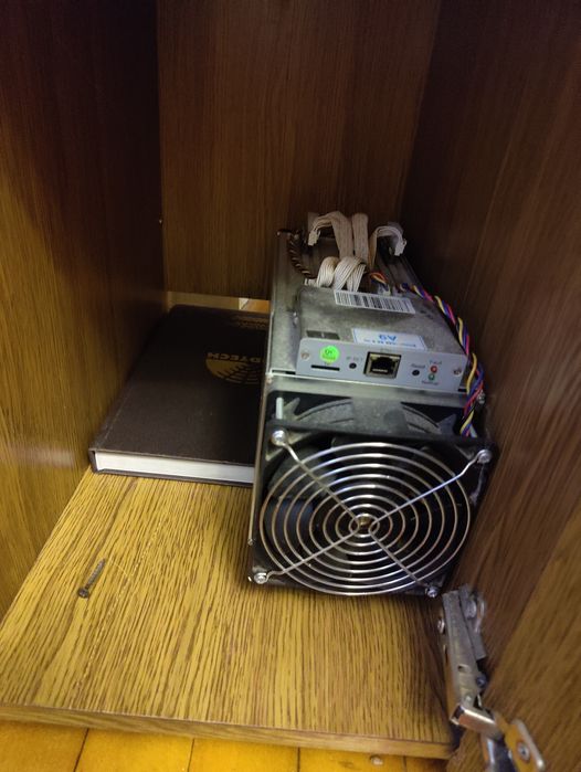 Innosilicon a 9 Zec ASIC