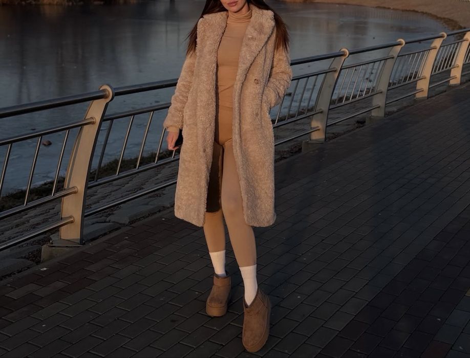 Зимова шуба з еко хутра