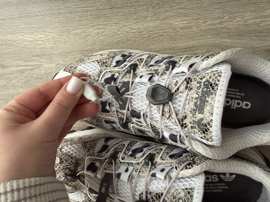 Кросівки Adidas Hyperturf