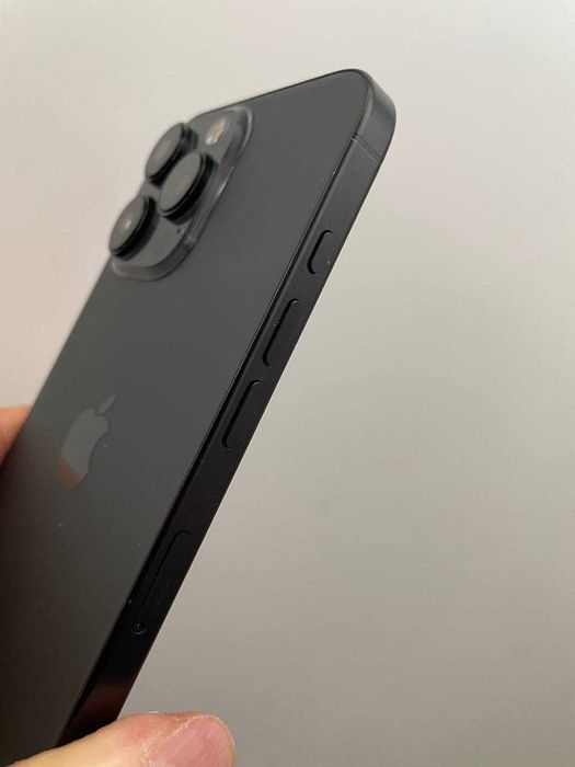 Apple IPhone 16 Pro Max 1 tb 2сім\андройд