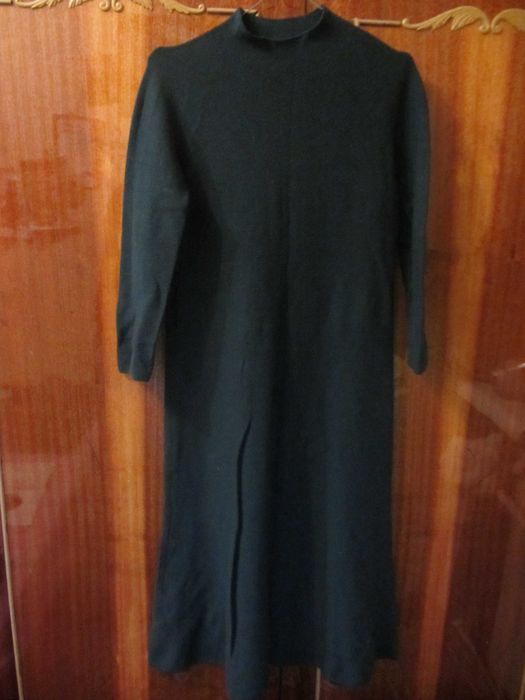 Платье 100% шерсть