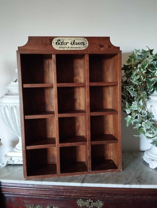 Móvel Expositor "Sabor Jovem - Shirts & Boxerss"