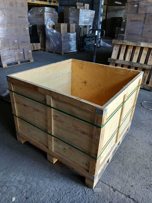 paleta skrzynia drewniana  110x115x89