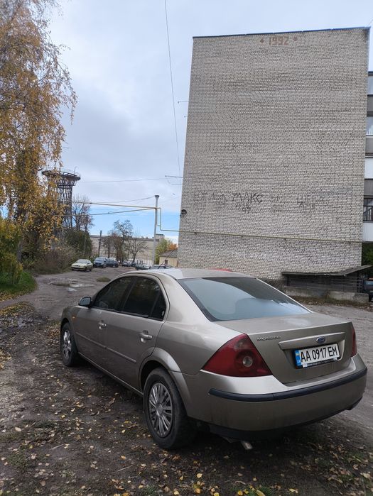 Форд мондео стан гарний