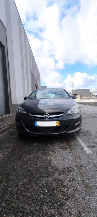 Opeal astra j disel 1.7 2013