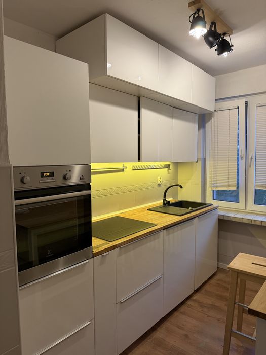Mieszkanie do wynajecia Cieszyn, 2 pokoje, 50 m2 ul. Popiołka