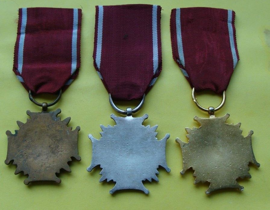 Komplet Krzyży Zasługi