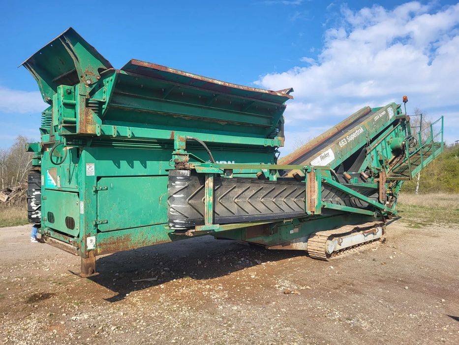 Finlay 663 Supertrak  Przesiewacz Finlay 663 Supertrak