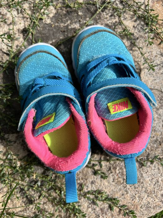 Кросівки дитячі Nike 23,5, устілка 14,5 см