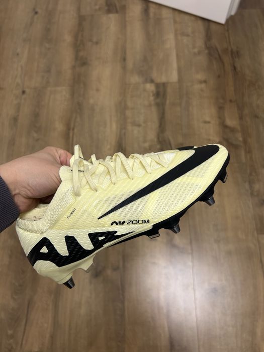 Бутси чоловічі Nike Air Zoom Vapor 15 elite sg-pro