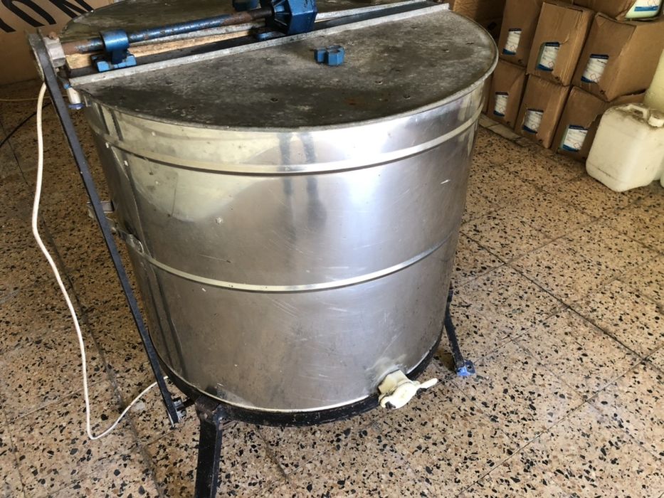 Centrifugador radial