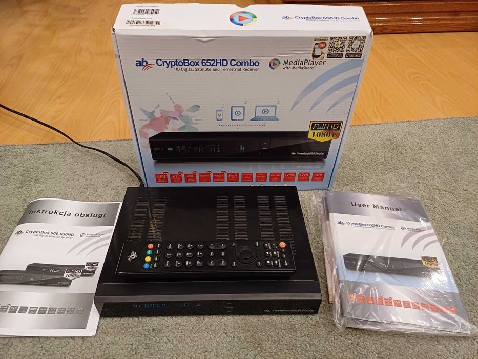 Dekoder odbiornik satelitarny CryptoBox 652HD Combo + WiFi/USB AB