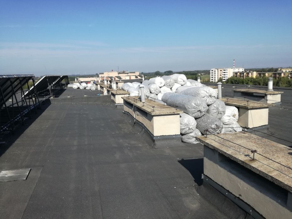 Ocieplanie granulatem styropianu